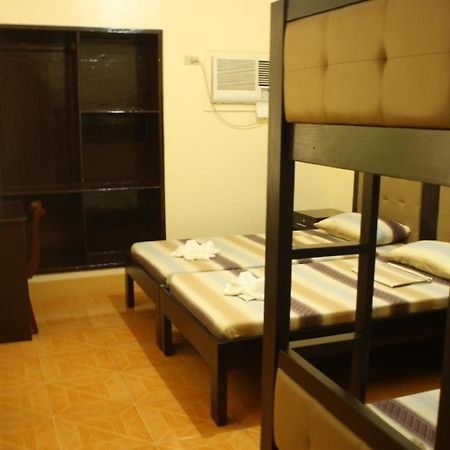 Oslob Malonzo Pension House Екстериор снимка