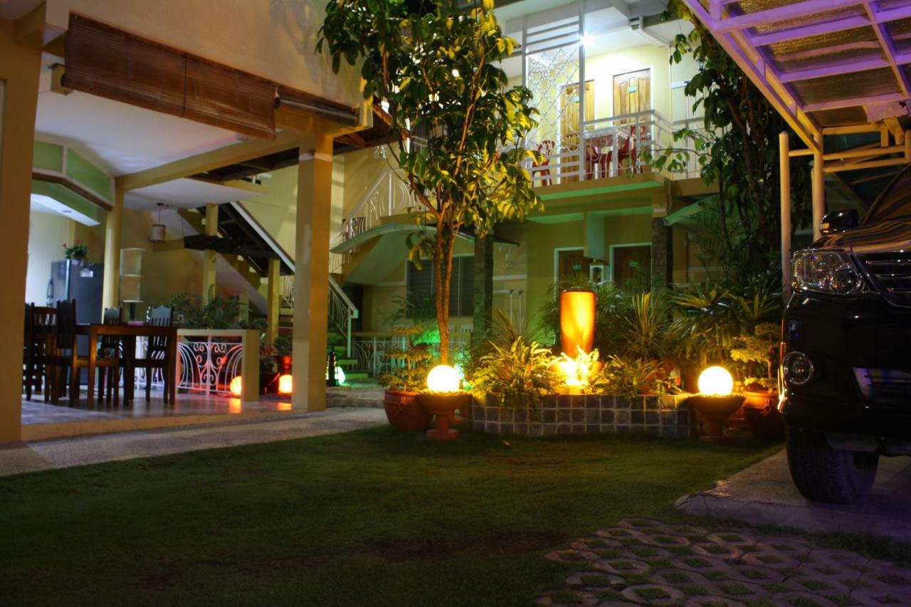 Oslob Malonzo Pension House Екстериор снимка