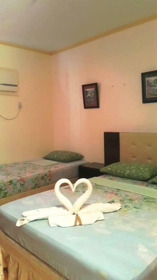 Oslob Malonzo Pension House Екстериор снимка